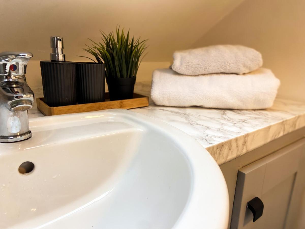 The Little Ayr Bnb Seaside Apartment Kültér fotó